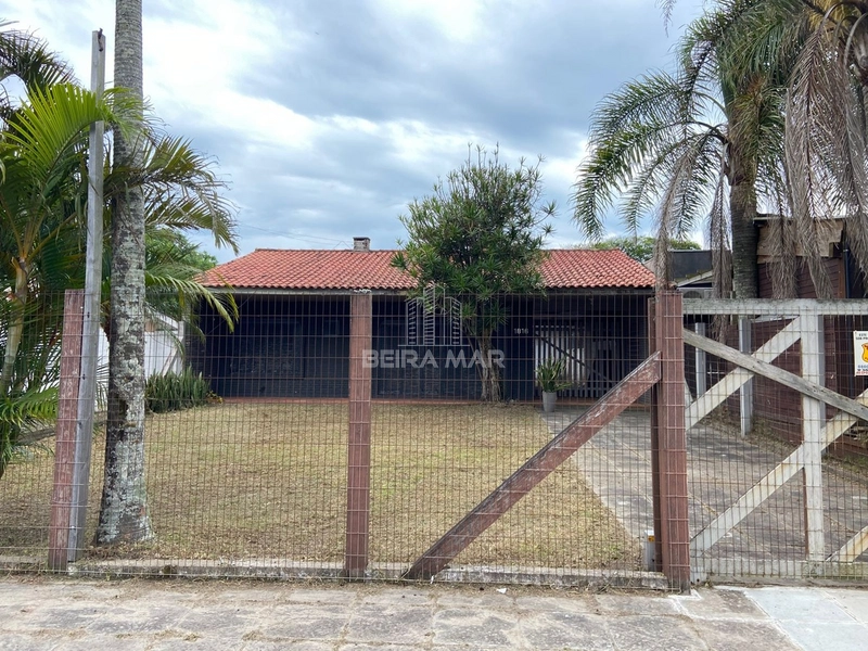 Casa no CENTRO: 11ª foto da galeria de imagens do imóvel