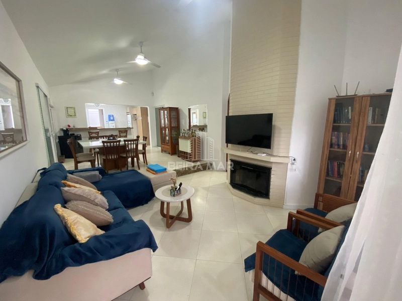 Casa à Venda em Xangri-Lá – Próxima ao Mar e Completa para o Seu Confo: 37ª foto da galeria de imagens do imóvel