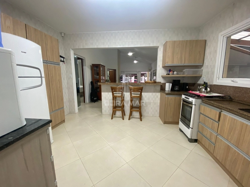 Casa à Venda em Xangri-Lá – Próxima ao Mar e Completa para o Seu Confo: 36ª foto da galeria de imagens do imóvel
