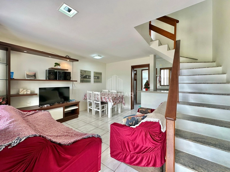 DUPLEX JUNTO AO MAR  PÉ NA AREIA: 1ª foto da galeria de imagens do imóvel