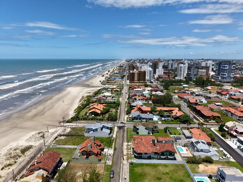 DUPLEX JUNTO AO MAR  PÉ NA AREIA: 9ª foto da galeria de imagens do imóvel