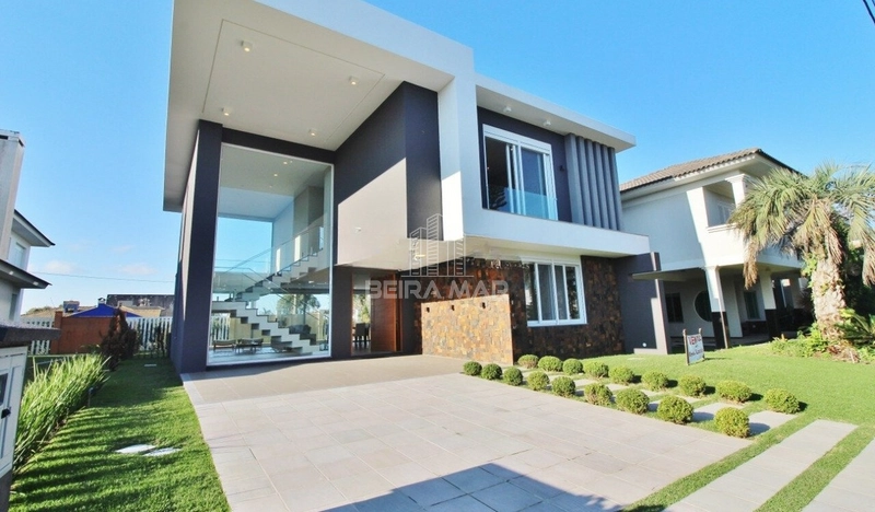 Sobrado em Condomínio Fechado