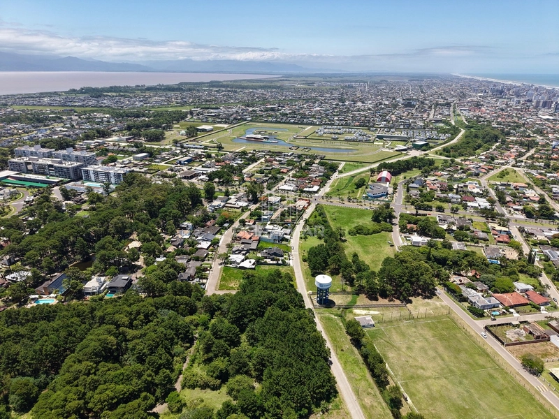Mansão em Atlântida!: 11ª foto da galeria de imagens do imóvel