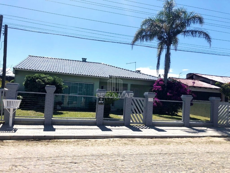 Casa em Xangri-lá: 3ª foto da galeria de imagens do imóvel