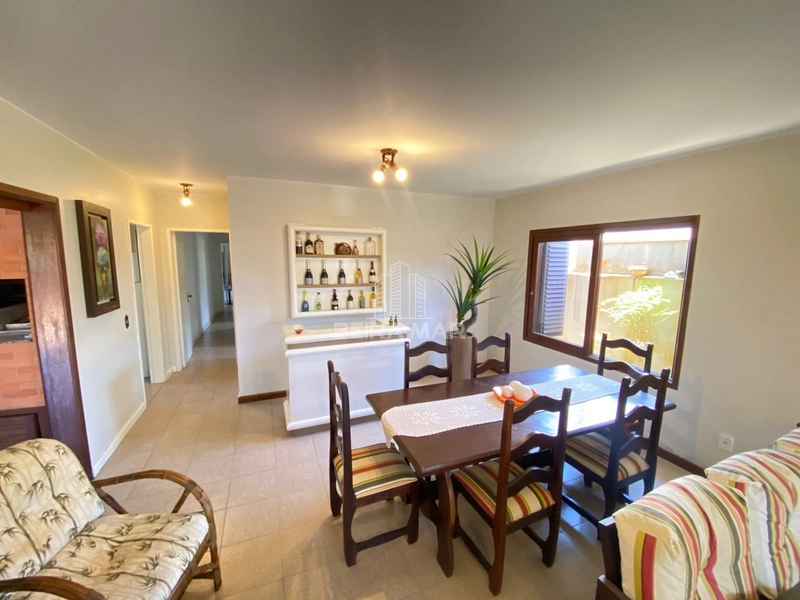 Casa Térrea com Forro laje: 7ª foto da galeria de imagens do imóvel