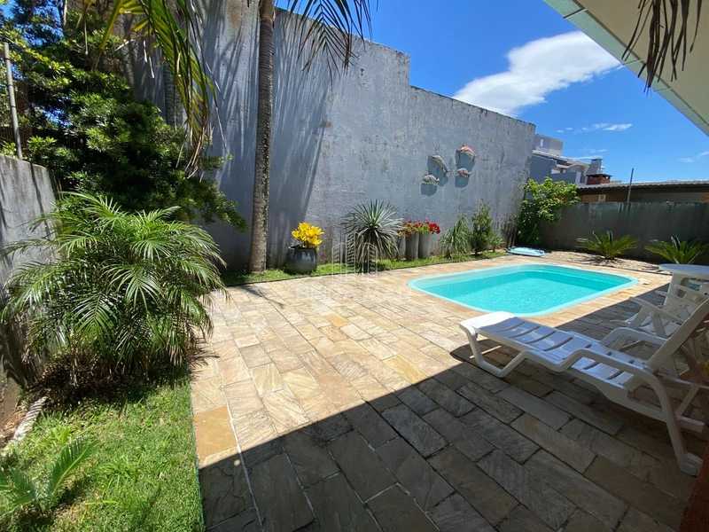 Casa Térrea com Forro laje: 31ª foto da galeria de imagens do imóvel