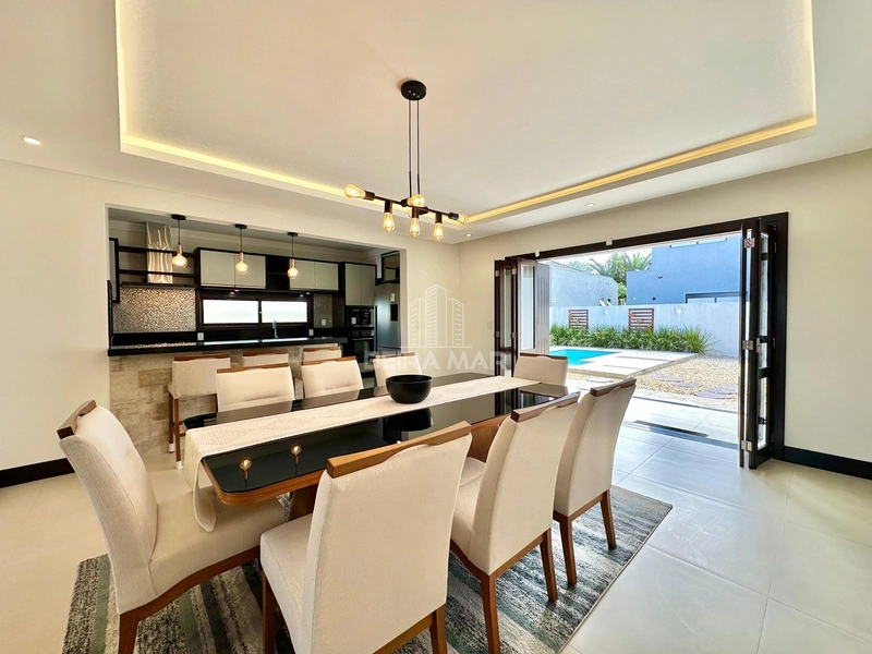 CASA DE ALTO PADRÃO À VENDA EM ATLÂNTIDA: 6ª foto da galeria de imagens do imóvel