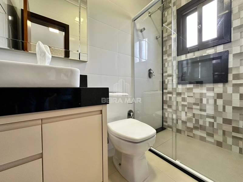 CASA DE ALTO PADRÃO À VENDA EM ATLÂNTIDA: 20ª foto da galeria de imagens do imóvel