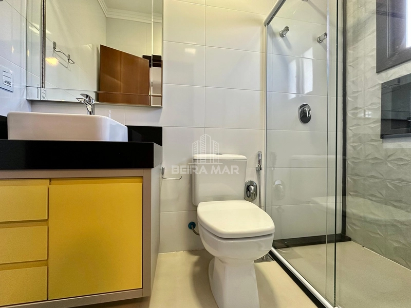 CASA DE ALTO PADRÃO À VENDA EM ATLÂNTIDA: 22ª foto da galeria de imagens do imóvel