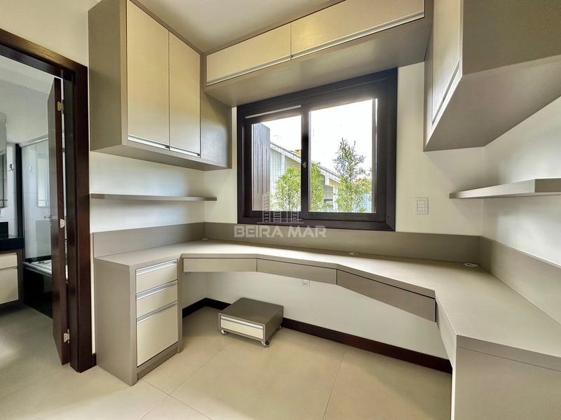 CASA DE ALTO PADRÃO À VENDA EM ATLÂNTIDA: 15ª foto da galeria de imagens do imóvel