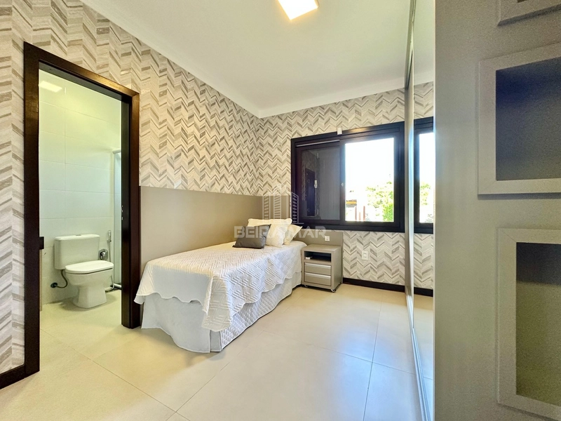 CASA DE ALTO PADRÃO À VENDA EM ATLÂNTIDA: 21ª foto da galeria de imagens do imóvel