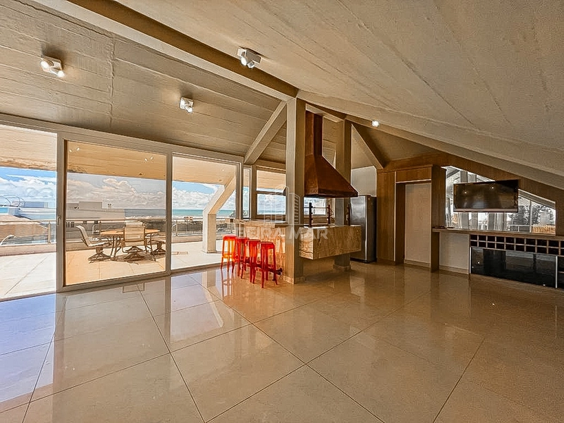 Mansão em Atlântida: 34ª foto da galeria de imagens do imóvel