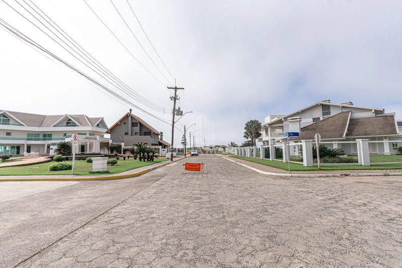 Mansão em Atlântida: 22ª foto da galeria de imagens do imóvel