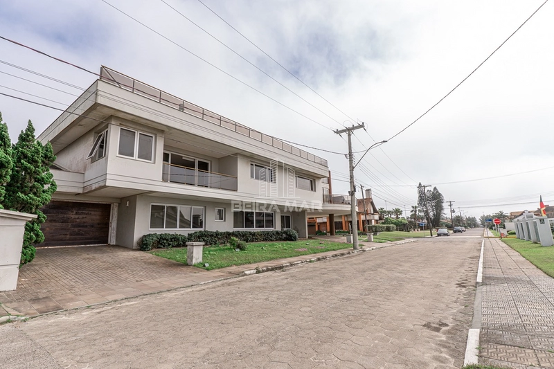 Mansão em Atlântida: 19ª foto da galeria de imagens do imóvel