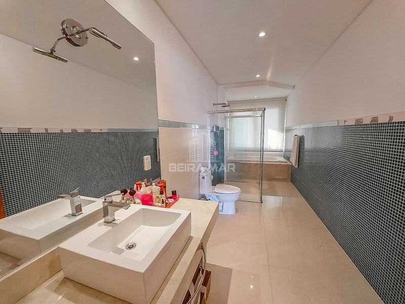 Mansão em Atlântida: 12ª foto da galeria de imagens do imóvel