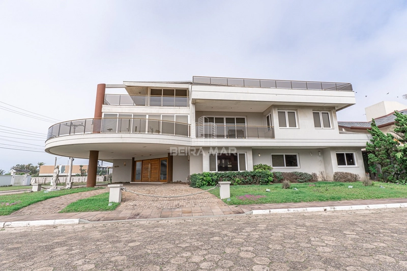 Mansão em Atlântida: 1ª foto da galeria de imagens do imóvel