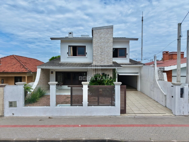 Sobrado em Rainha do Mar - Xangri-lá