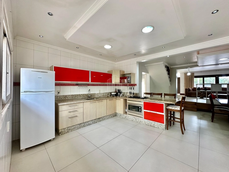 Sobrado em Rainha do Mar - Xangri-lá: 6ª foto da galeria de imagens do imóvel