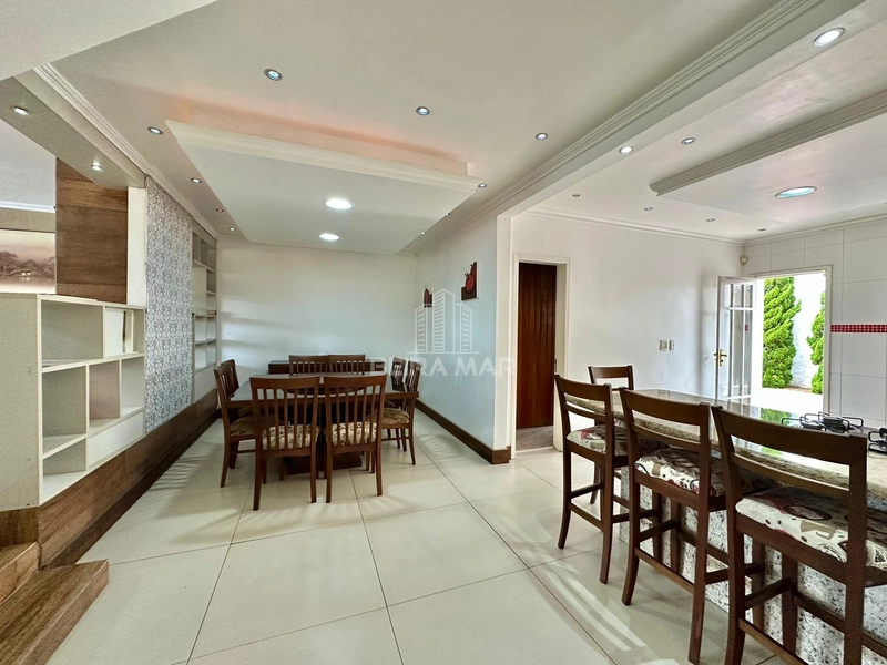 Sobrado em Rainha do Mar - Xangri-lá: 5ª foto da galeria de imagens do imóvel