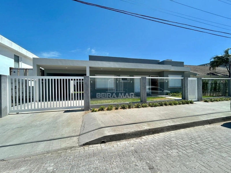 Linda Casa à Venda em Atlântida, Xangri-Lá.: 15ª foto da galeria de imagens do imóvel