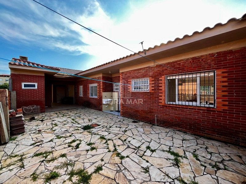 Atlântida 4 quadras do mar: 14ª foto da galeria de imagens do imóvel