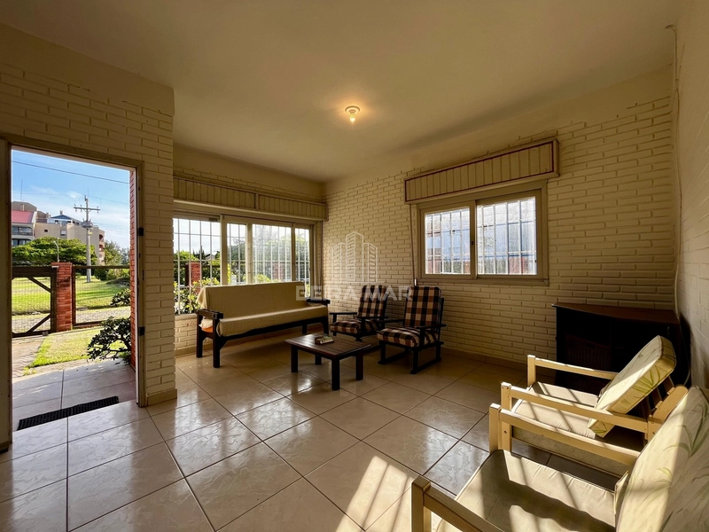 Atlântida 4 quadras do mar: 3ª foto da galeria de imagens do imóvel