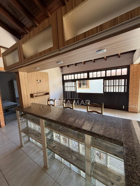 CASA 4 DORM: 10ª foto da galeria de imagens do imóvel