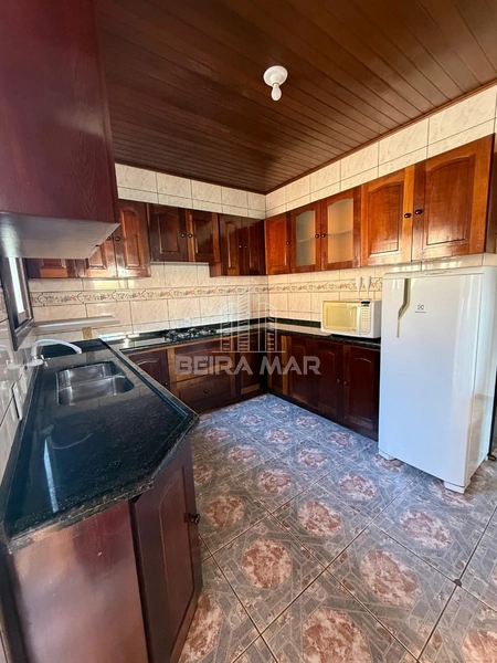 CASA 4 DORM: 9ª foto da galeria de imagens do imóvel