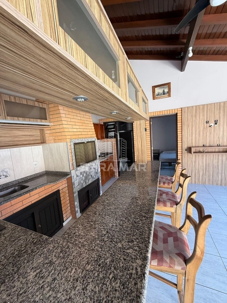 CASA 4 DORM: 29ª foto da galeria de imagens do imóvel