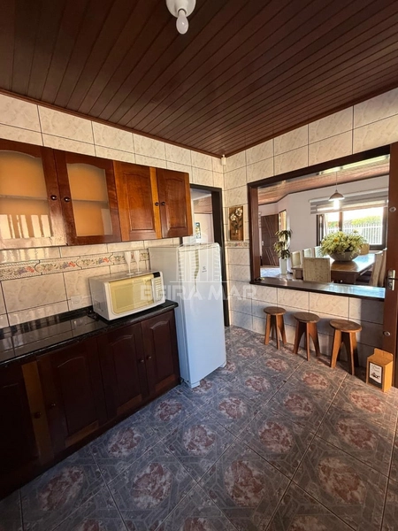 CASA 4 DORM: 7ª foto da galeria de imagens do imóvel