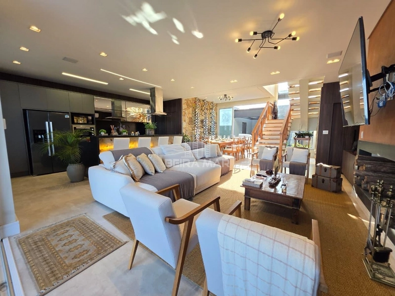 CASA BEIRA MAR COM 4DORM: 2ª foto da galeria de imagens do imóvel