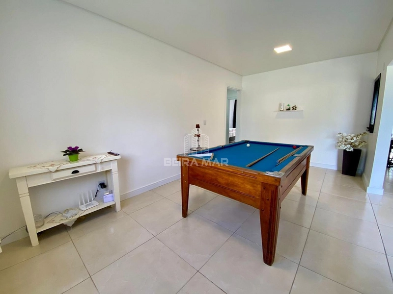 CASA COM 3DORM EM XANGRI-LÁ: 8ª foto da galeria de imagens do imóvel