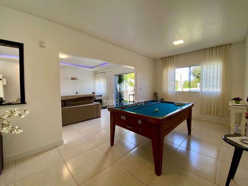 CASA COM 3DORM EM XANGRI-LÁ: 7ª foto da galeria de imagens do imóvel