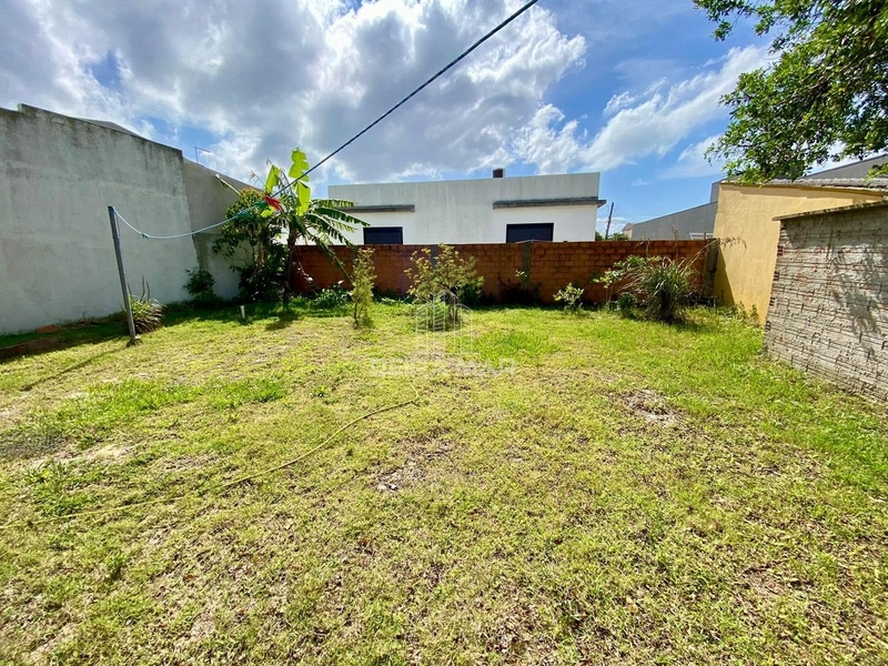 CASA COM 3DORM EM XANGRI-LÁ: 2ª foto da galeria de imagens do imóvel