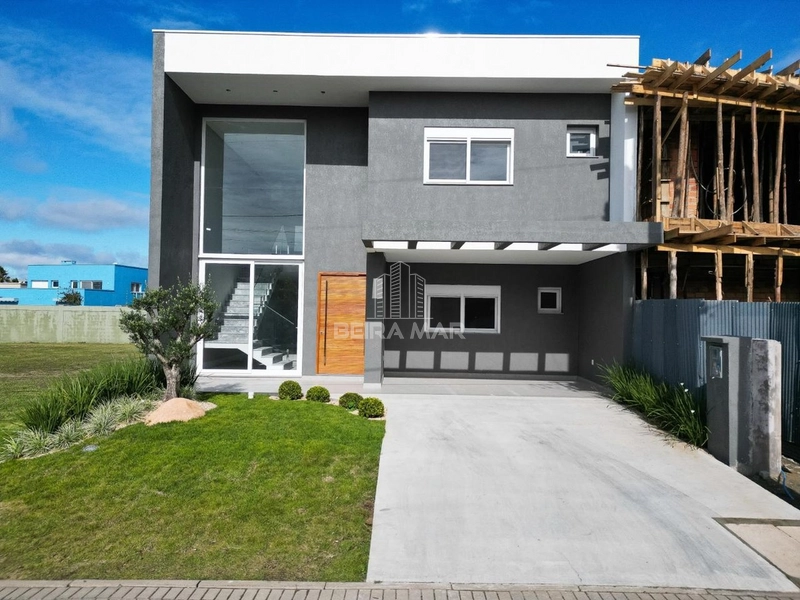 SOBRADO SUNSET COM 4DORM