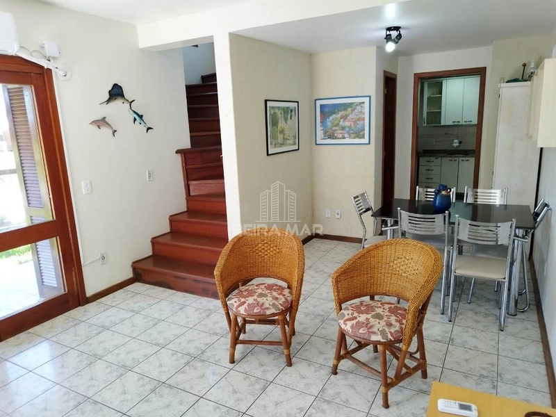 Duplex em Xangri-lá: 14ª foto da galeria de imagens do imóvel