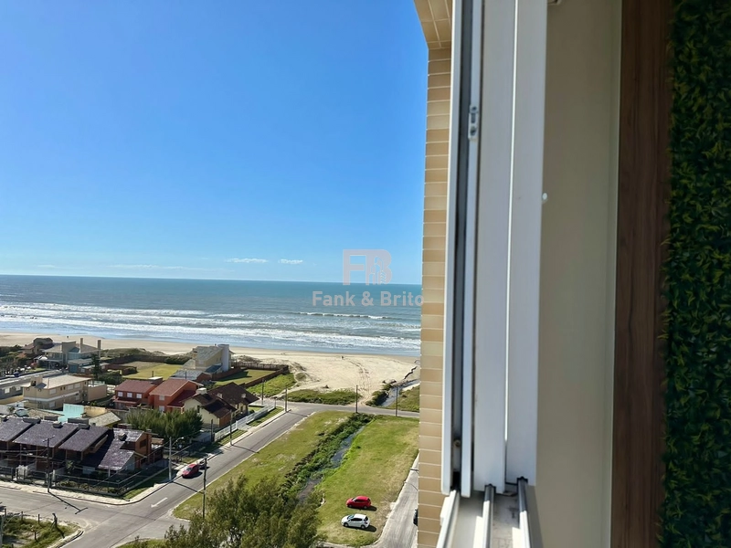 APARTAMENTO À VENDA COM VISTA ETERNA PARA O MAR E SERRA.: 11ª foto da galeria de imagens do imóvel