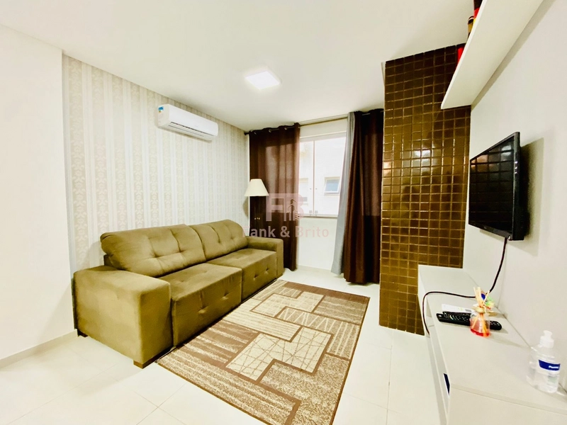 APARTAMENTO A VENDA A UMA QUADRA DO MAR EM CAPÃO DA CANOA: 2ª foto da galeria de imagens do imóvel
