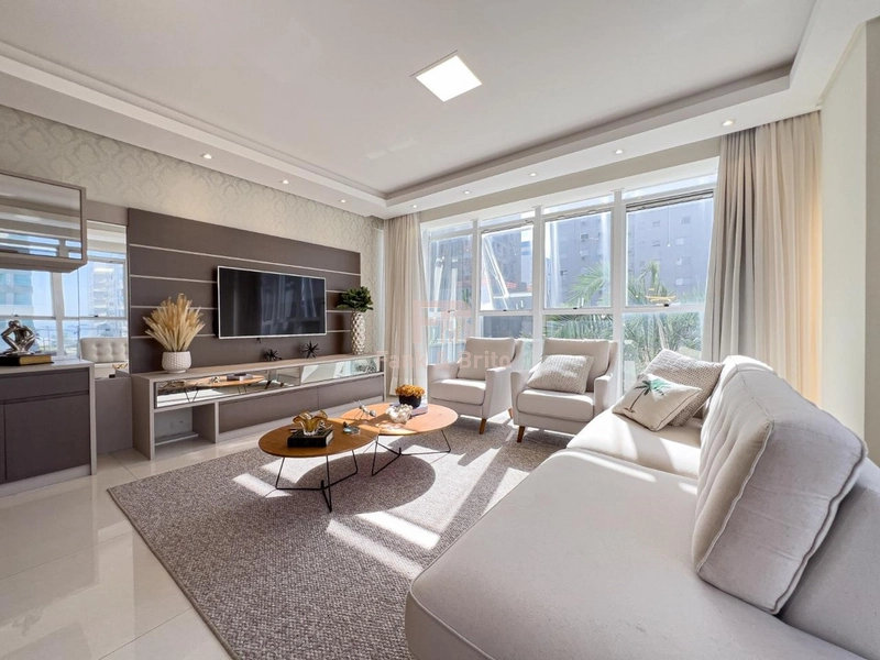 APARTAMENTO A VENDA A DUAS QUADRAS DO MAR, NO BAIRRO NAVEGANTES: 1ª foto da galeria de imagens do imóvel