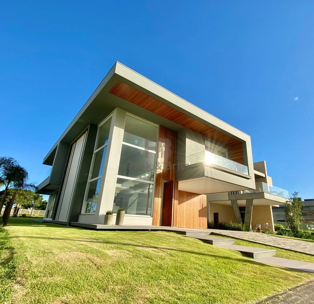 CASA A VENDA NO CONDOMÍNIO ILHAS RESORT: 1ª foto da galeria de imagens do imóvel