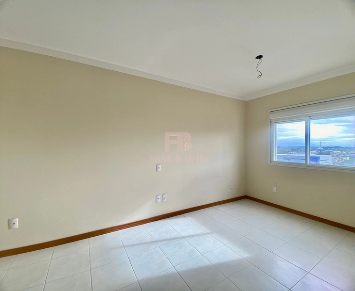 Apartamento espaçoso, poucos metros do mar!: 17ª foto da galeria de imagens do imóvel