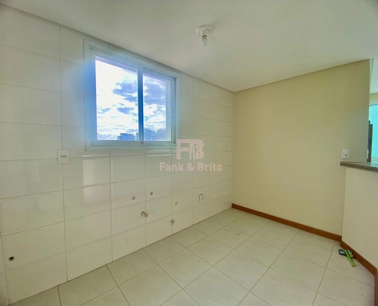 Apartamento espaçoso, poucos metros do mar!: 19ª foto da galeria de imagens do imóvel