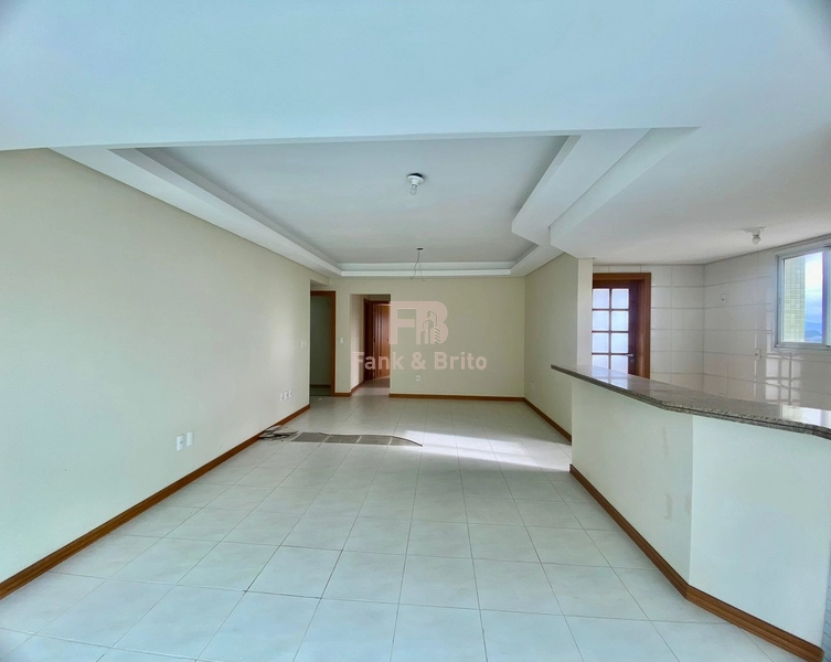 Apartamento espaçoso, poucos metros do mar!: 10ª foto da galeria de imagens do imóvel