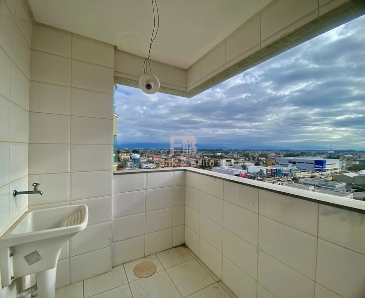 Apartamento espaçoso, poucos metros do mar!: 20ª foto da galeria de imagens do imóvel