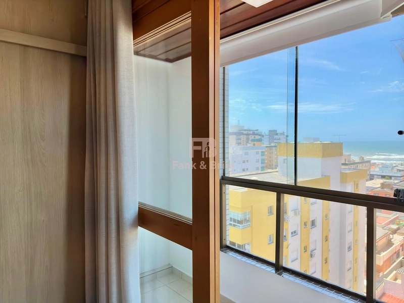 VENDE AMPLO APARTAMENTO Á POUCOS METROS DO MAR: 24ª foto da galeria de imagens do imóvel