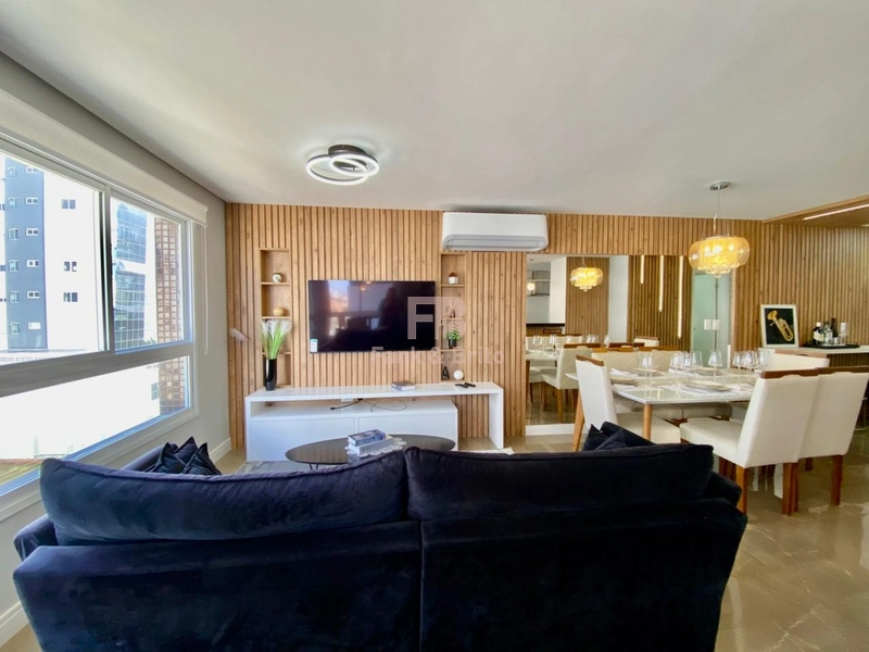 VENDO APARTAMENTO FINAMENTE MOBILIADO!: 2ª foto da galeria de imagens do imóvel