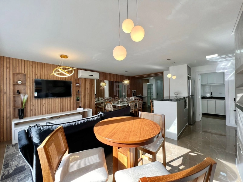 VENDO APARTAMENTO FINAMENTE MOBILIADO!: 4ª foto da galeria de imagens do imóvel