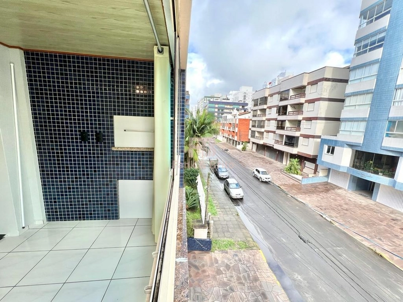 JUNTO A TODOS RECURSOS, NO CENTRO, NA 3ª QUADRA DO MAR, PRONTO P/MORAR: 12ª foto da galeria de imagens do imóvel