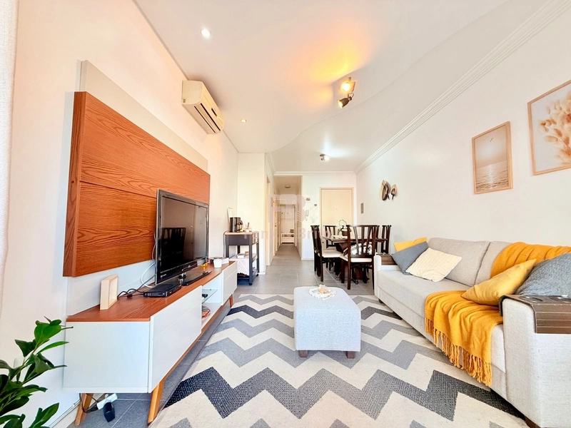 APARTAMENTO DOIS DORMITÓRIOS COM SACADA DE FRENTE: 16ª foto da galeria de imagens do imóvel