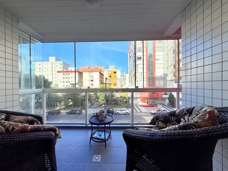 APARTAMENTO DOIS DORMITÓRIOS COM SACADA DE FRENTE: 19ª foto da galeria de imagens do imóvel